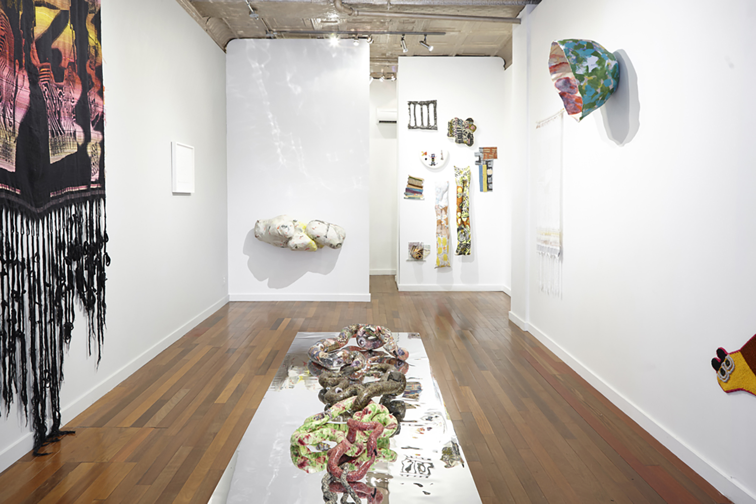 86_material-myth-install-2.jpg